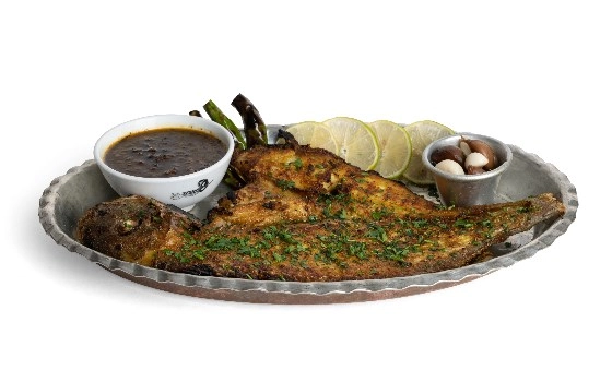 خوراک ماهی شوریده-سرخ شده