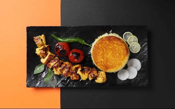 چلو جوجه کباب مخصوص(سینه)