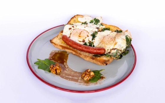 نرگسی و بیشتر