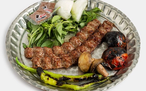 کباب کوبیده 220 گرمی زعفرونی
