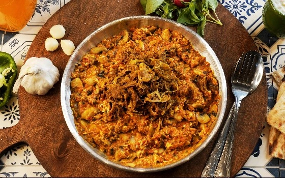 املت قارچ و گوشت