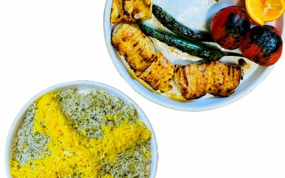 سیزی پلو با جوجه کباب