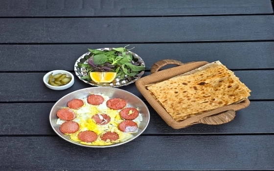 سوسیس تخم مرغ