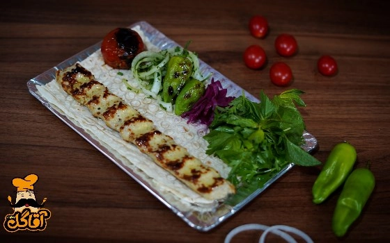 خوراک1سیخ مرغ