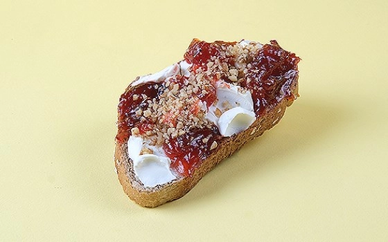 Jamora 