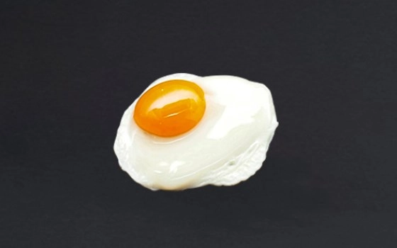 تخم مرغ اضافی
