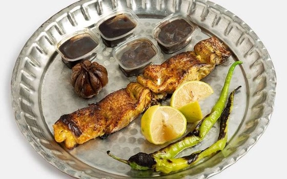خوراک ماهی سالمون کبابی