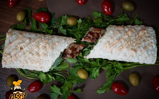 ساندویچ کباب گوسفندی