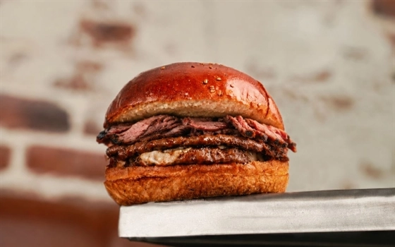 Burger + Veal Shank