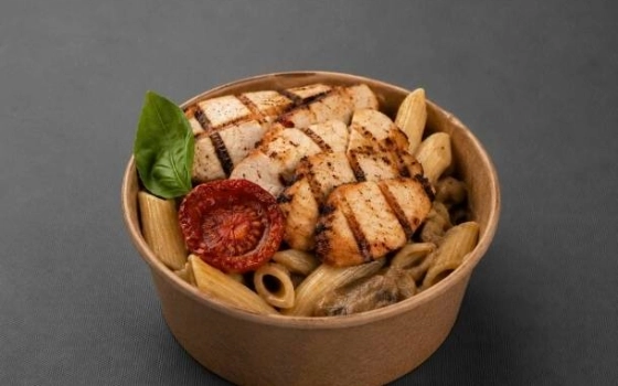 پاستا چیکن آلفردو