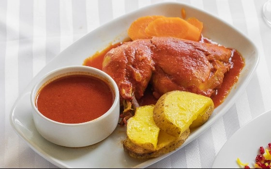 خوراک مرغ