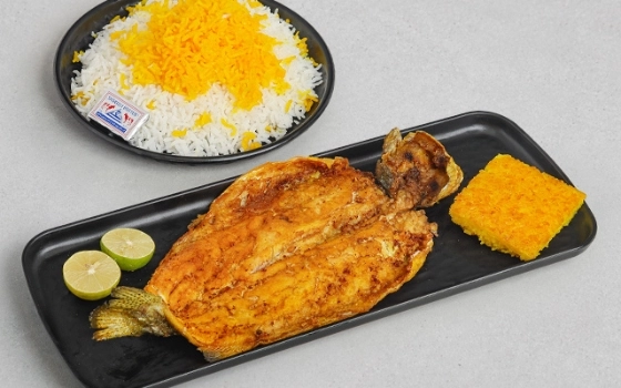 چلوماهی سرخ شده