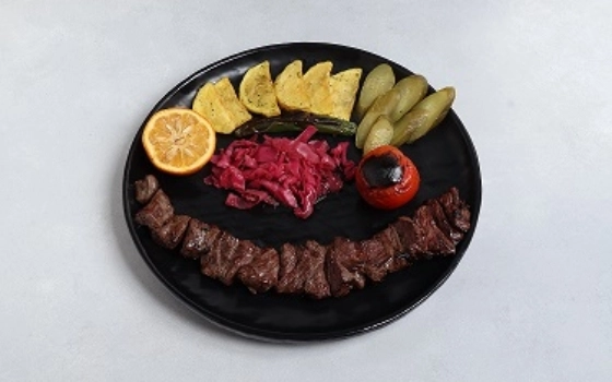 خوراک کباب چنجه گوساله