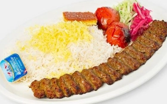 چلو کباب لقمه زعفرانی