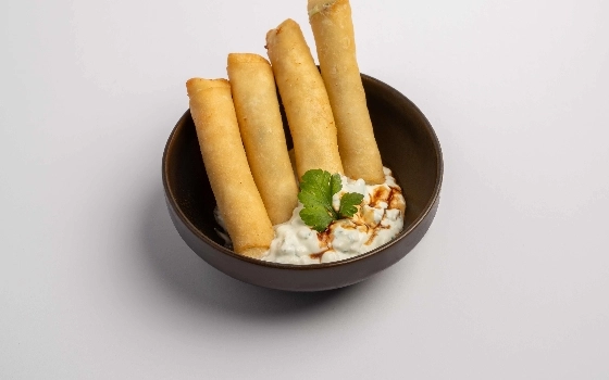 اسپرینگ چیز رول
