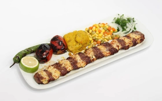 خوراک لقمه نگین دار + ویژه
