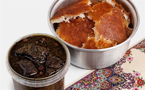 خورشت ته دیگ قورمه سبزی