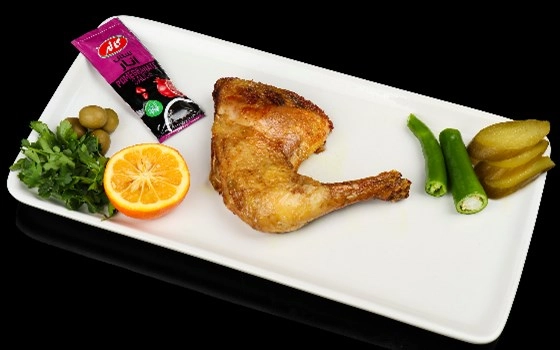 خوراک مرغ 300 گرمی