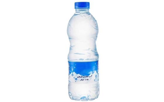 اب معدنی کوچک