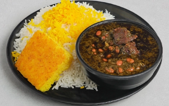 چلوخورشت قورمه سبزی