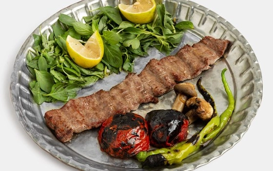 خوراک کباب برگ 200گرمی فیله گوسفندی