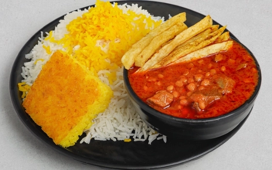 چلوخورشت قیمه سیب زمینی