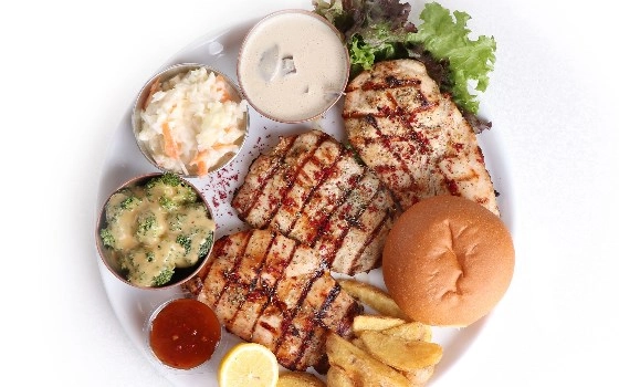 بشقاب چیکن گریل