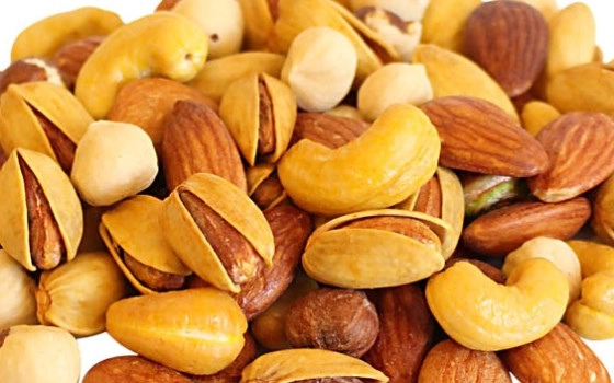چهارمغزبا پوست