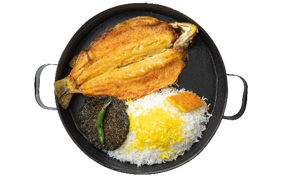 چلو ماهی قزل آلا سرخ شده